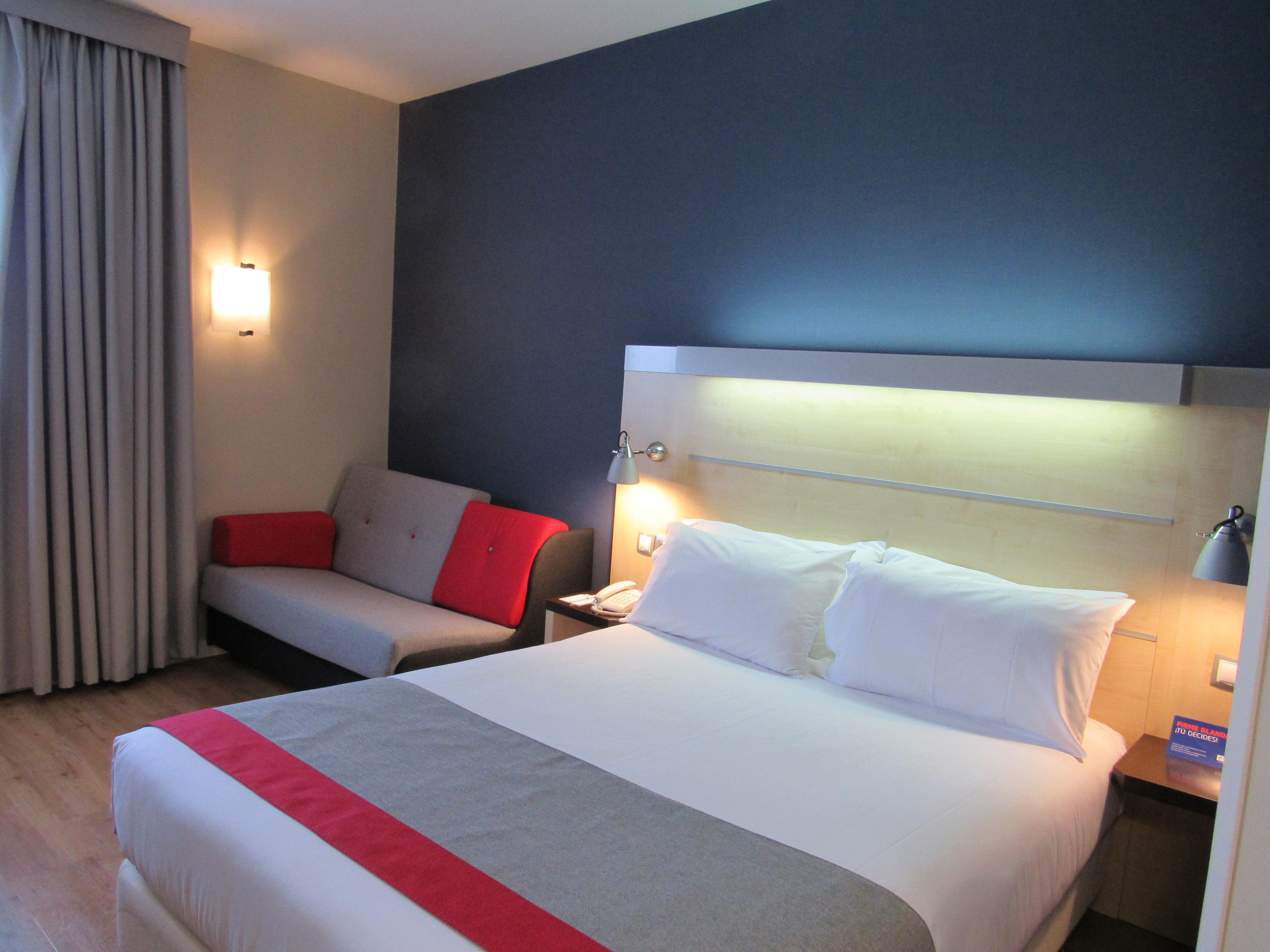 Holiday Inn Express Madrid-Getafe By Ihg Esterno foto