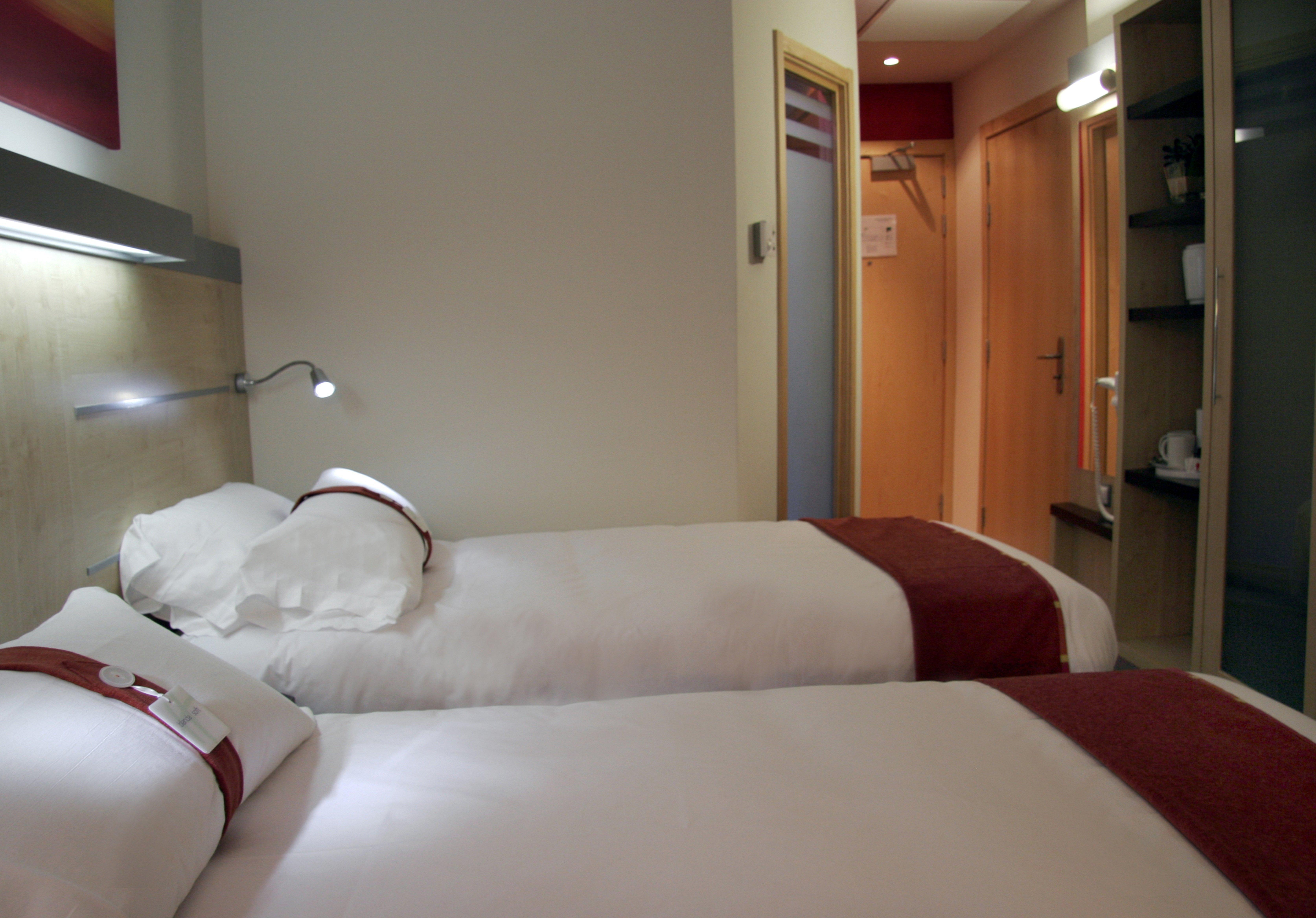 Holiday Inn Express Madrid-Getafe By Ihg Esterno foto