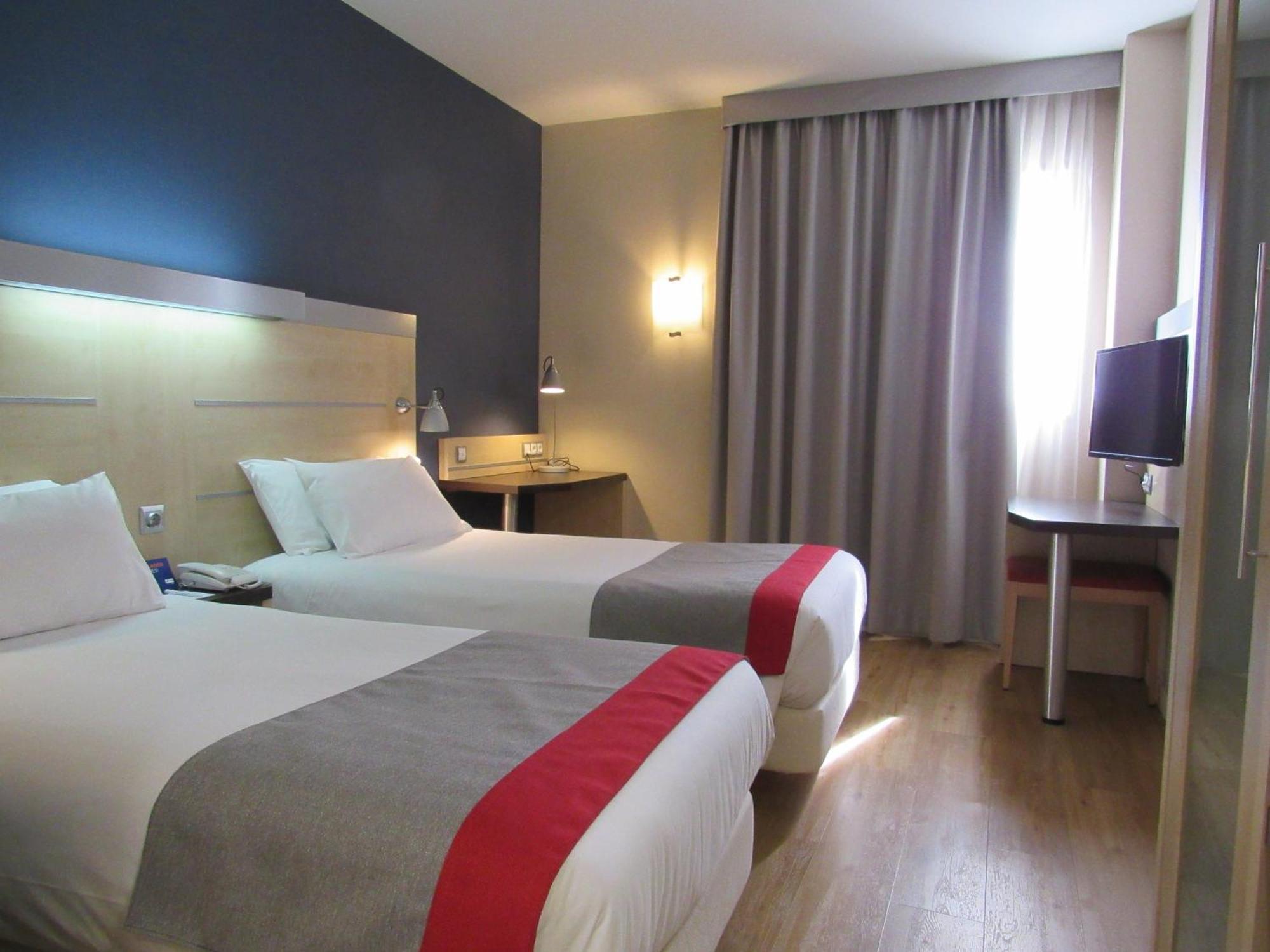 Holiday Inn Express Madrid-Getafe By Ihg Esterno foto