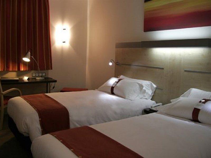 Holiday Inn Express Madrid-Getafe By Ihg Esterno foto
