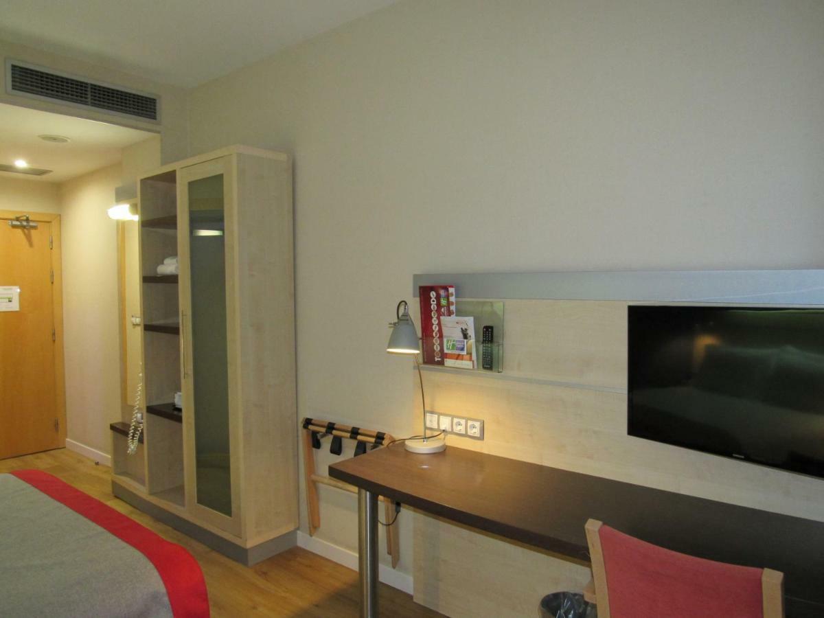 Holiday Inn Express Madrid-Getafe By Ihg Esterno foto